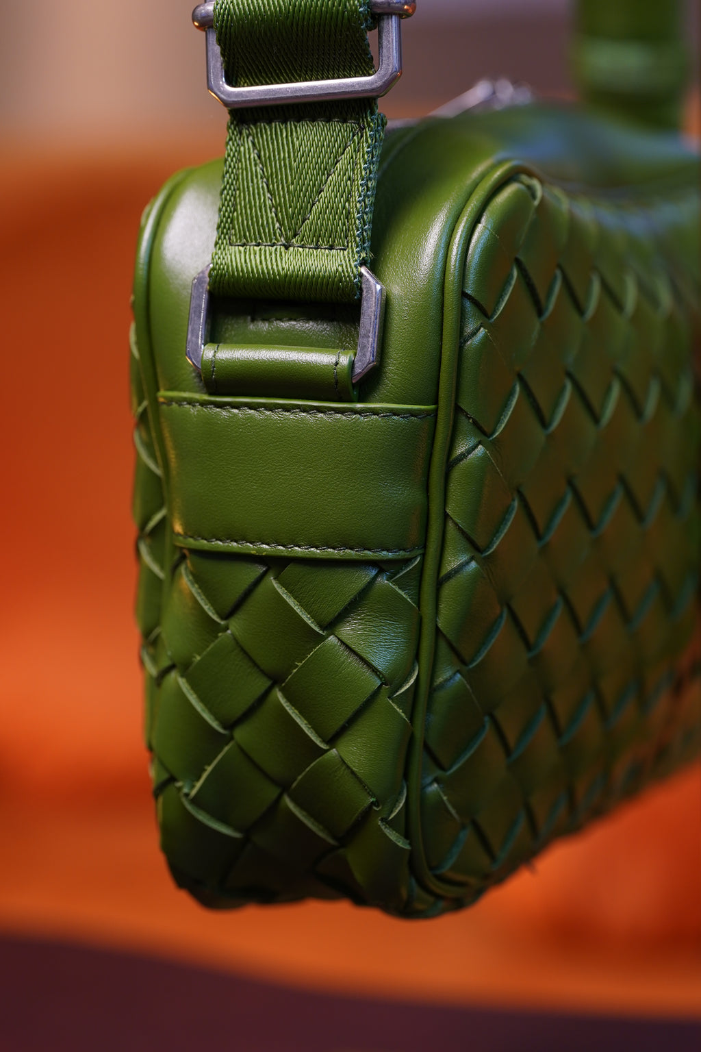 Bottega Camera Bag - Avocado