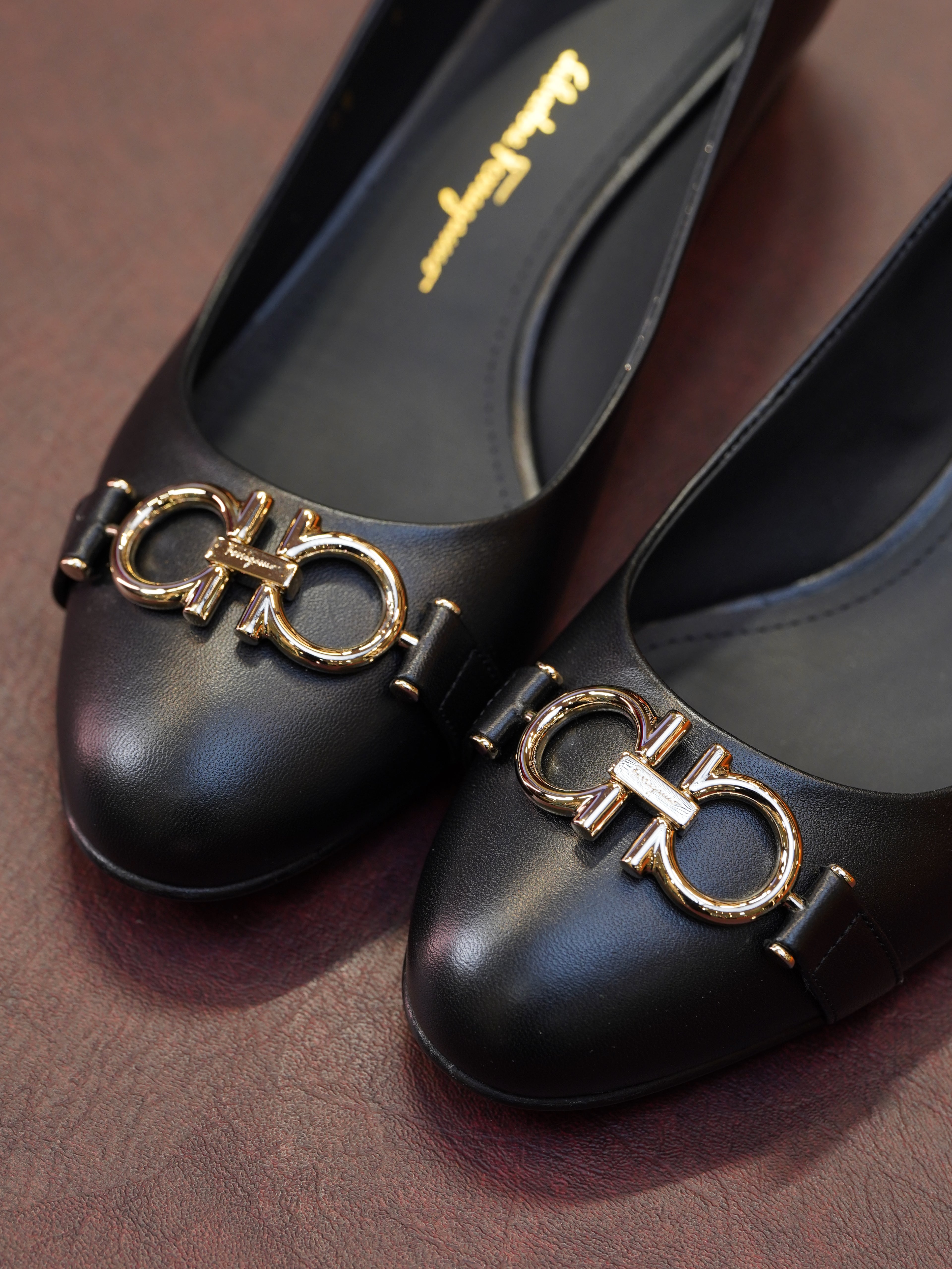 Ferragamo Vara Wedge
