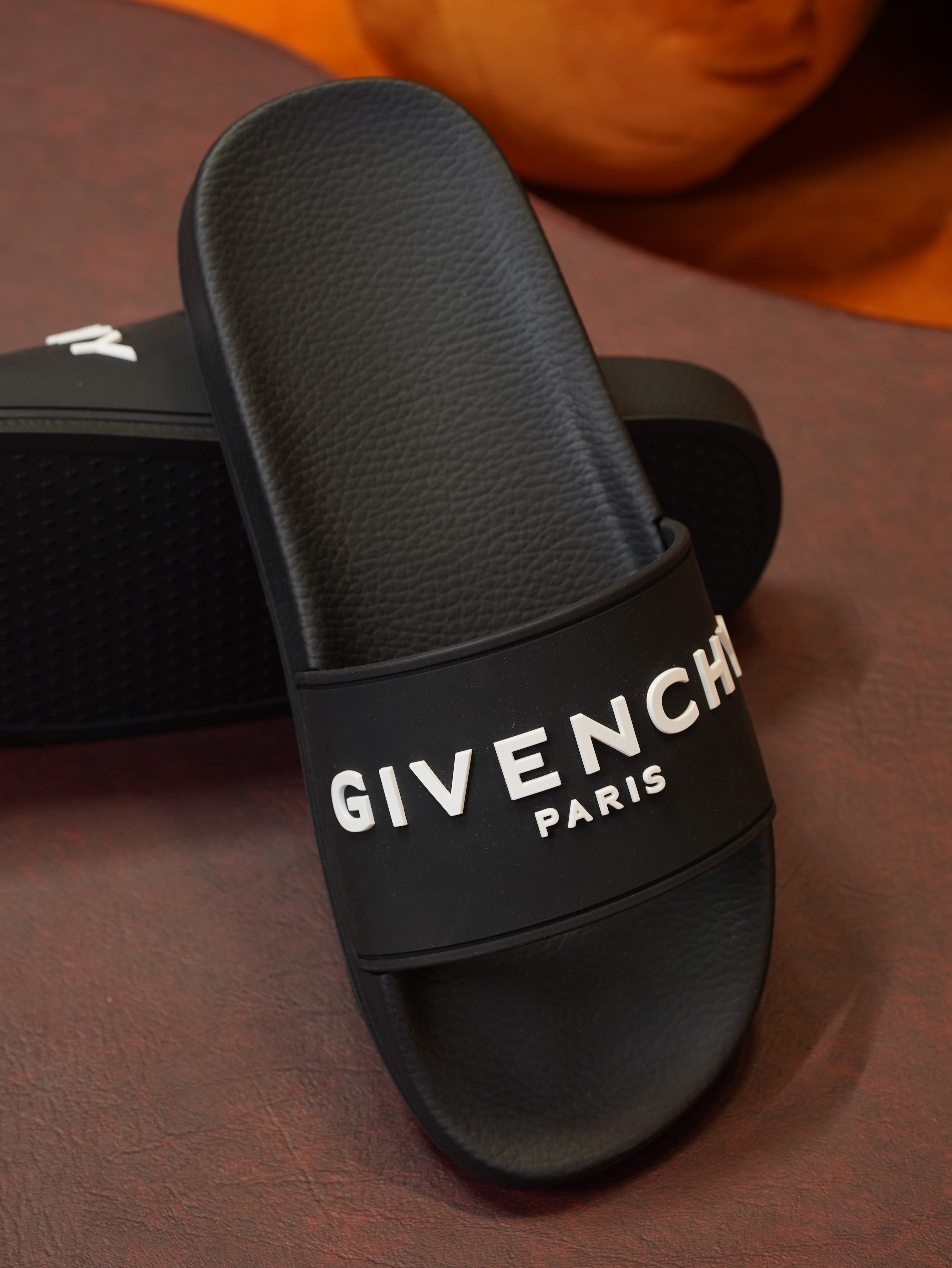 Givenchy Slides - Black