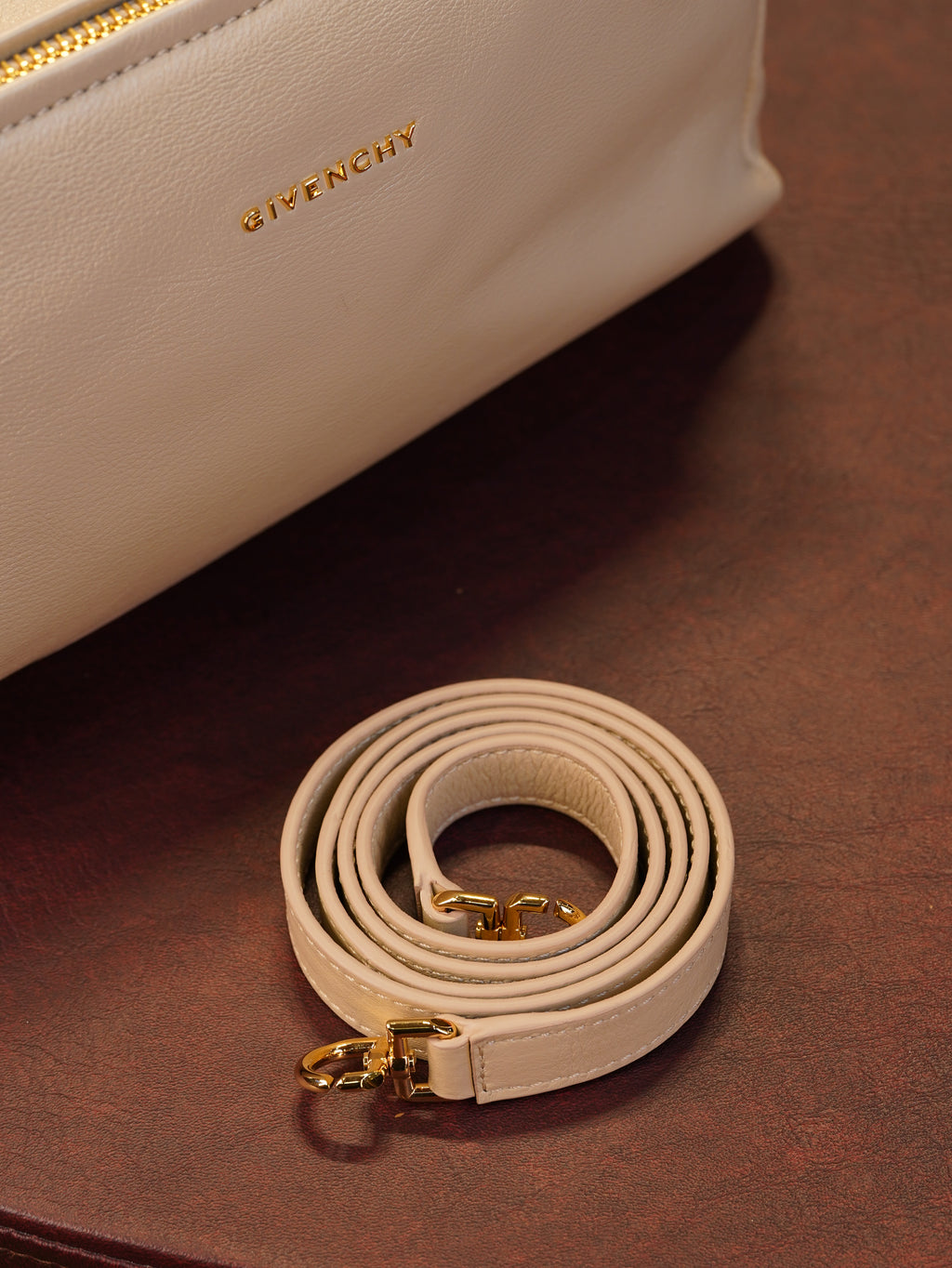 Givenchy Pandora